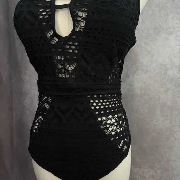 Black XL Cutout Crochet One-Piece Swimsuit with Tie Back and lace look NWT - Picture 4 of 12